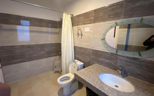 Hotel Shubh Dev