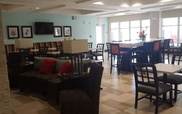 Holiday Inn Express Hotel & Suites Havelock NW - New Bern