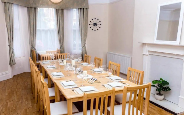 Boscombe Grange Hotel
