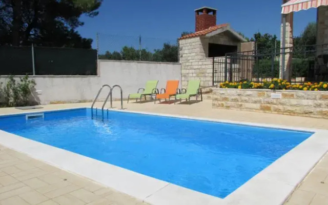 Villa Maslinica
