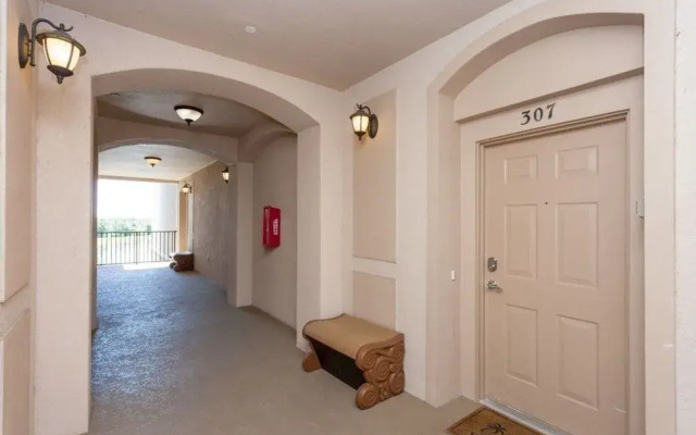 4114 Breakview Dr 307 2 Br condo by RedAwning