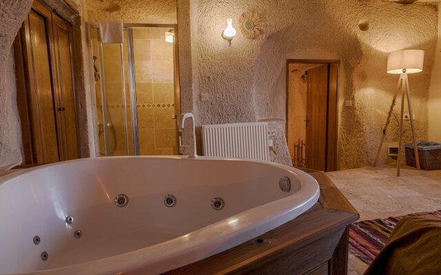 Carmin Cave Cappadocia