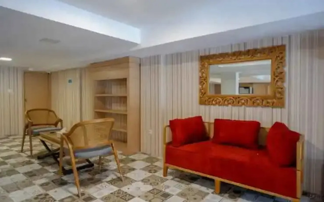 RedDoorz Plus @ Madukoro Raya Semarang