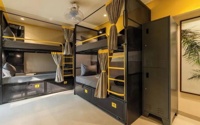 The Hosteller Mumbai, International Airport