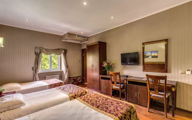 Rome Love Hotel
