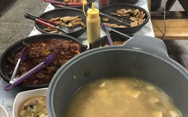 Jeju Olleh Windmill Pension and Guesthouse