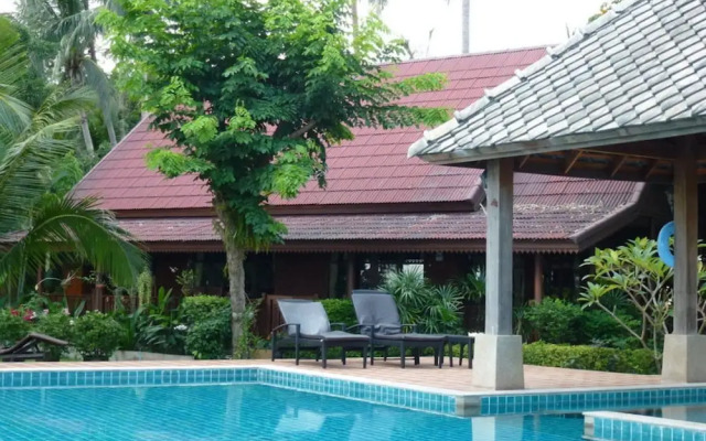 2 Bedoom Beach Front Villa Laem Noi SDV098-By Samui Dream Villas