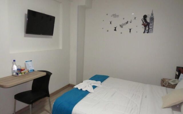 Hotel Blue House