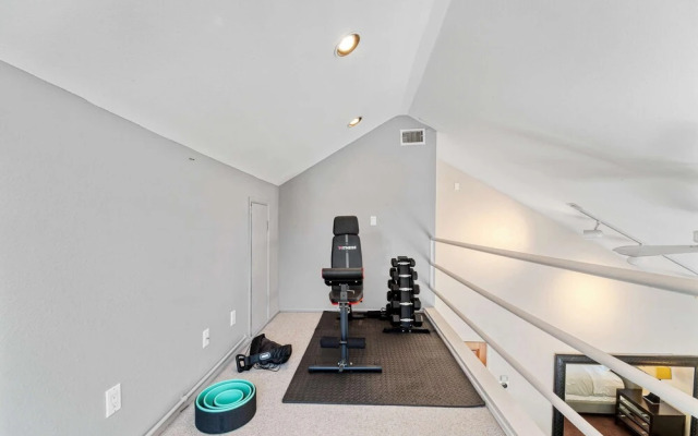 NEW - 1 Location-family-5br-yard-gym-parking