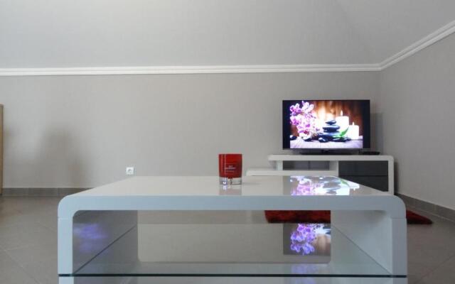 Gere Art & Design Apartment