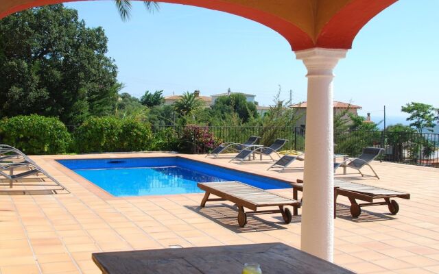Elegant Villa in Platja Daro Catalonia With Pool