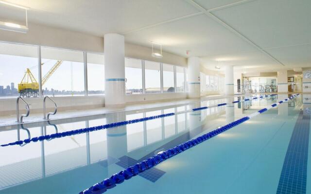 Pinnacle Hotel at the Pier