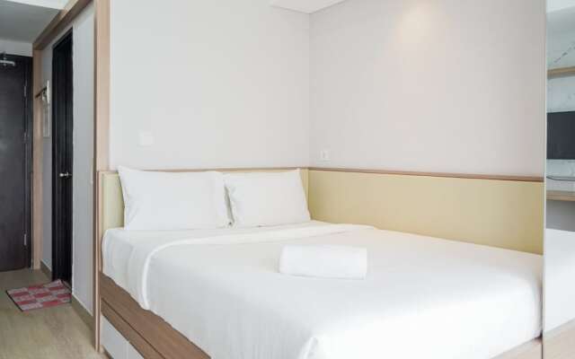 Homey and Cozy Studio Casa De Parco Apartement