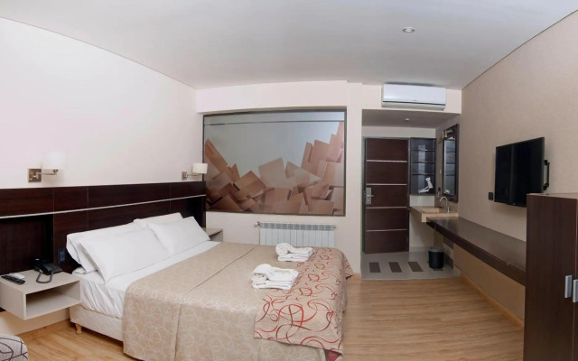 Altos De Merlo Suites