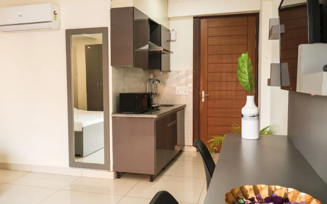 Housr 1 RK Sector 27 Gurgaon Golf Course