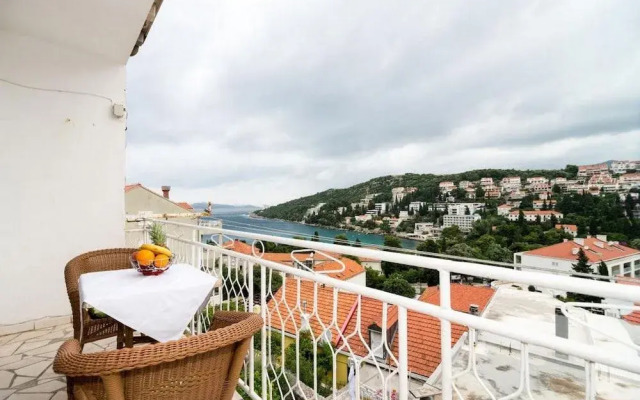 Apartment Marieta