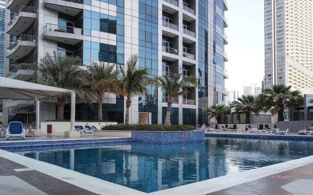 Flashy & Vibrant 1BR Apartment in Dubai Marina!