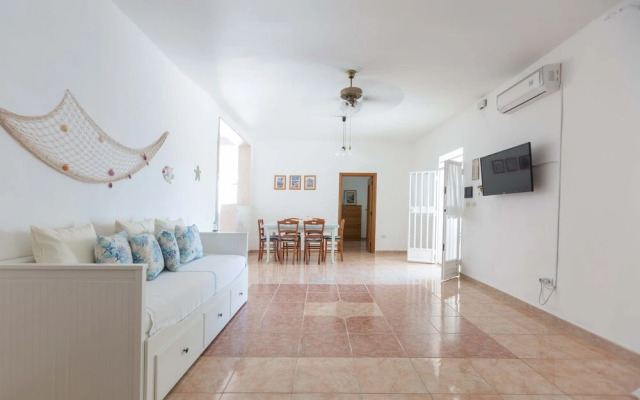 3041 Villetta Sunshine by Barbarhouse