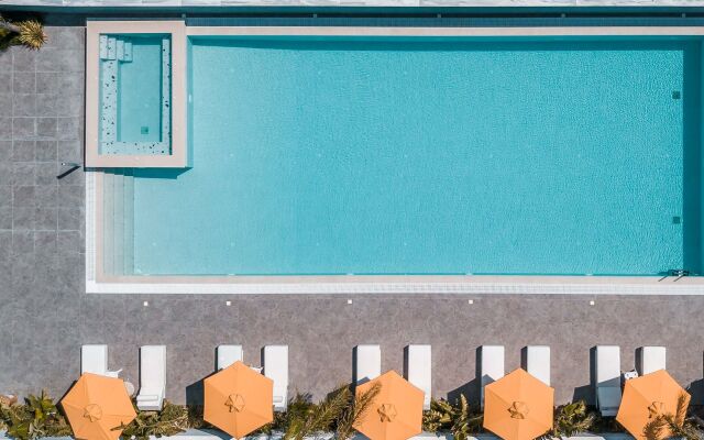 Mazoren Art Hotel