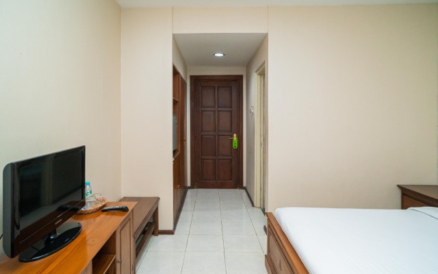 Urbanview Hotel Grand Sumatera Surabaya
