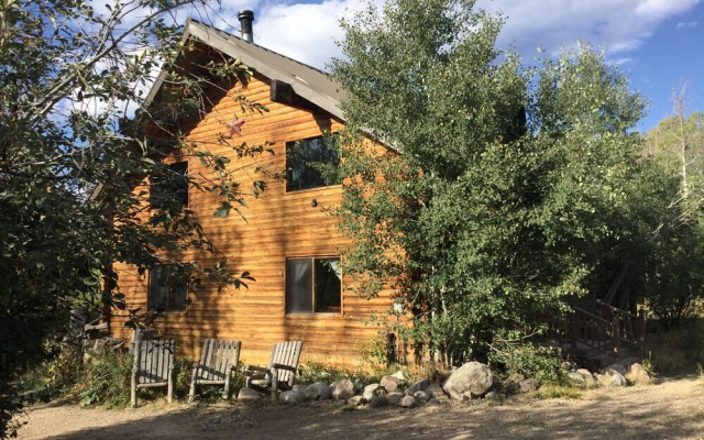 The Aspen Moose Vacation Cabin