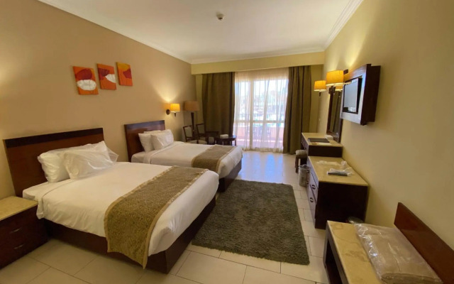 Regency Plaza Aqua Park & SPA