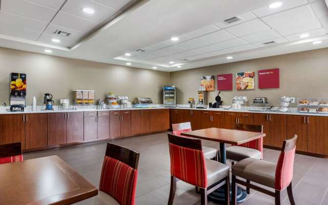 Comfort Suites Lafayette University Area
