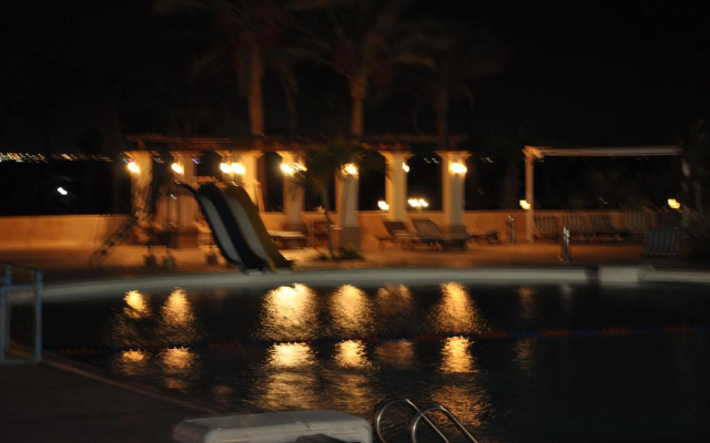Coral Beach Resort