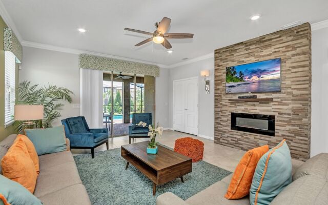 Villa! Private Pool & Game Room! Near Disney