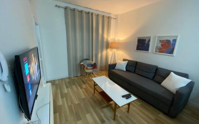Seabreeze City Center Flat No 4
