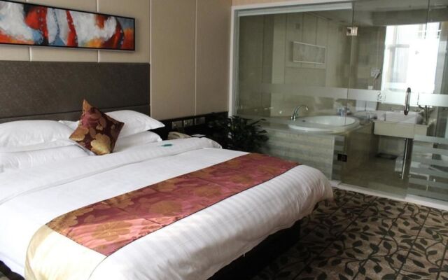 Yinchuan Juli Six Red Hotel