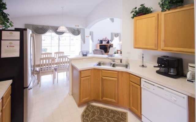 Ahmad's Lake Berkley Townhouse