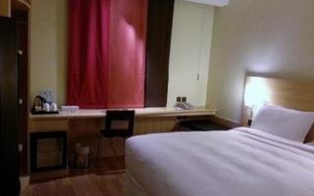 ibis Riyadh Olaya Street