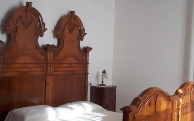 Palazzo Polini-Fioretti Apartment