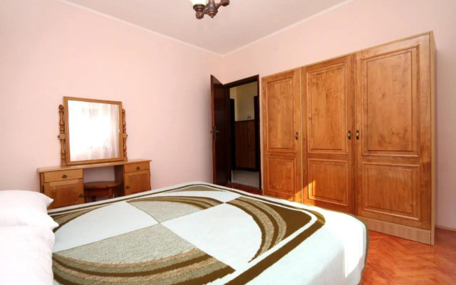 Apartment Pag 529b