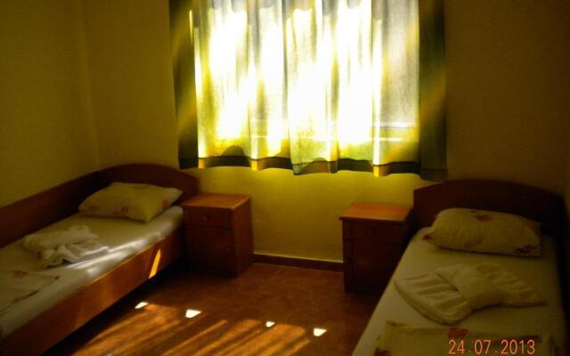 Standard Double Room in Dafinka Guest House