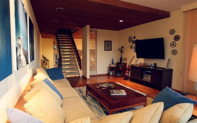 Bay View Modern