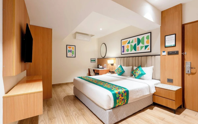 Treebo Premium Taara