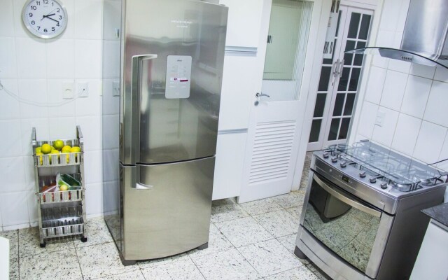 All in Rio - Deliciosa Varanda no Leblon