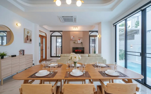 Ayas Retreat - Muji Ekkamai Pool Villa With 4 Bedrooms