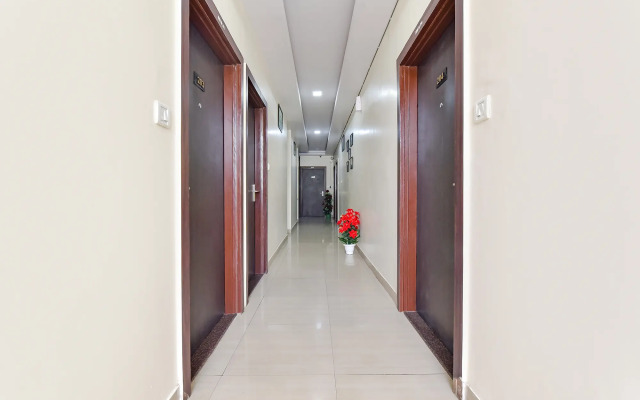 Fabhotel Pink Palace