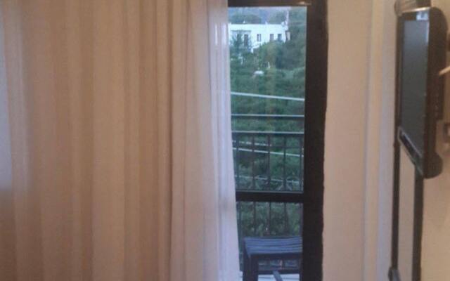 Cemre Hotel