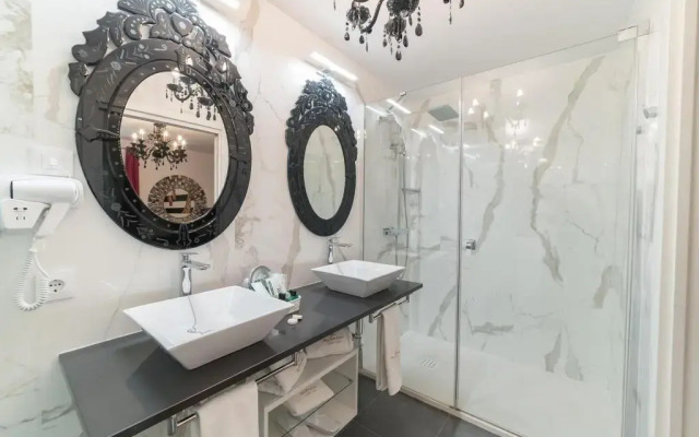 Rey Don Pedro Luxury Home