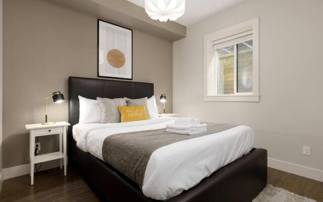 Newly Furnished 2bdr suite 6 Guests Perfect for Family