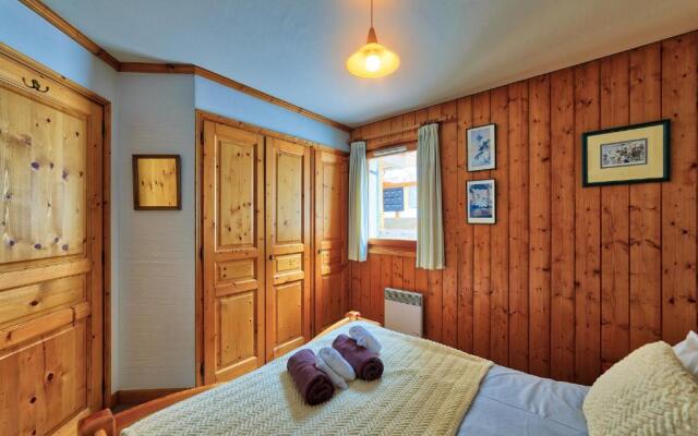 Petite Jardin: Residence Via des Traz B