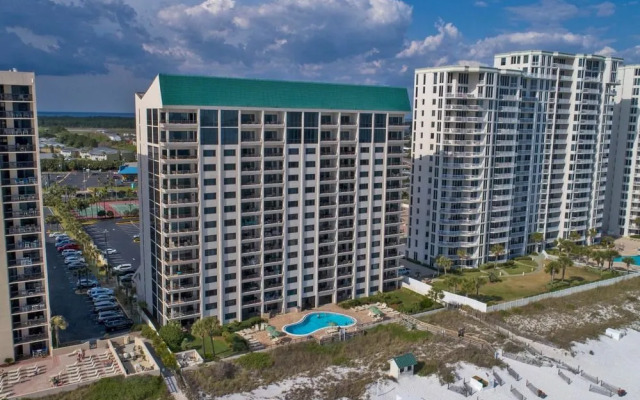 Emerald Towers by Southern Vacation Rentals