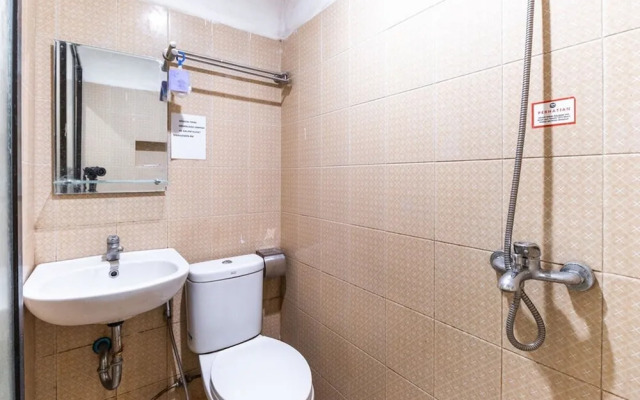 New Residence Mojopahit by RedDoorz