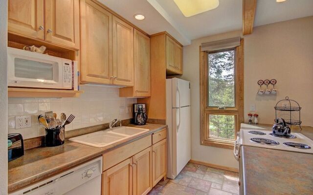 Sundowner W10 by RedAwning