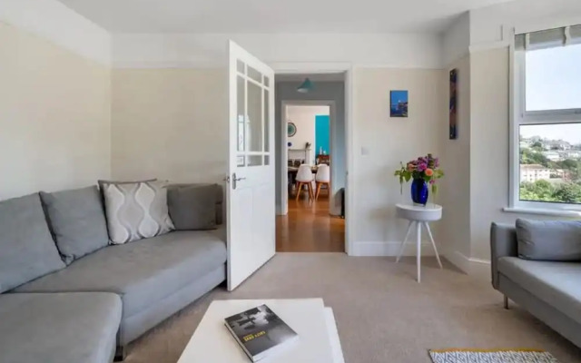 Mevagissey Holiday Home - sea View and Parking
