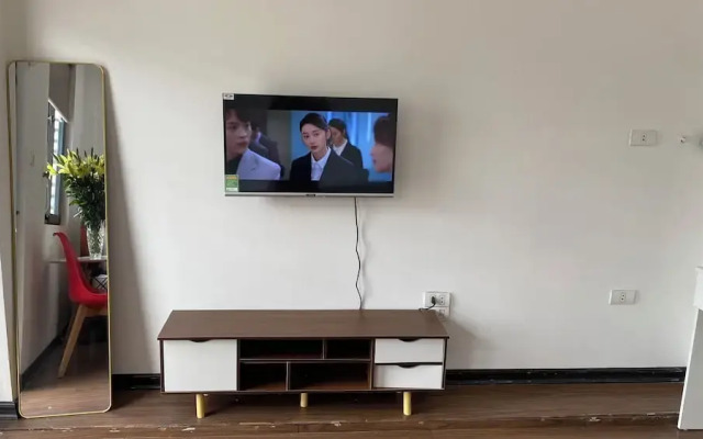 Era Apartment La Thanh